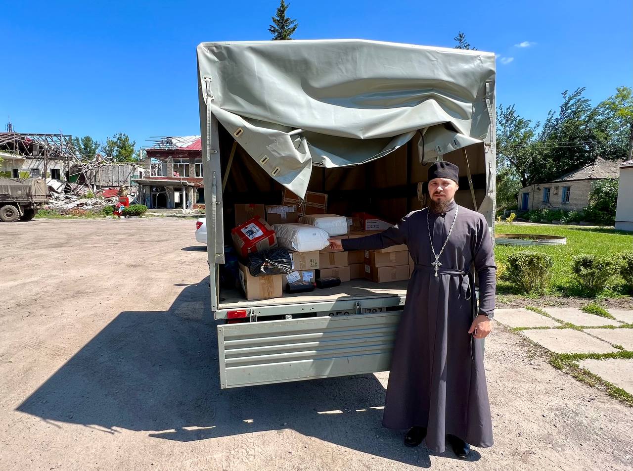 Луганская епархия доставила адресную помощь нуждающимся семьям в Москве -  Церковная помощь беженцам и пострадавшим от военных действий